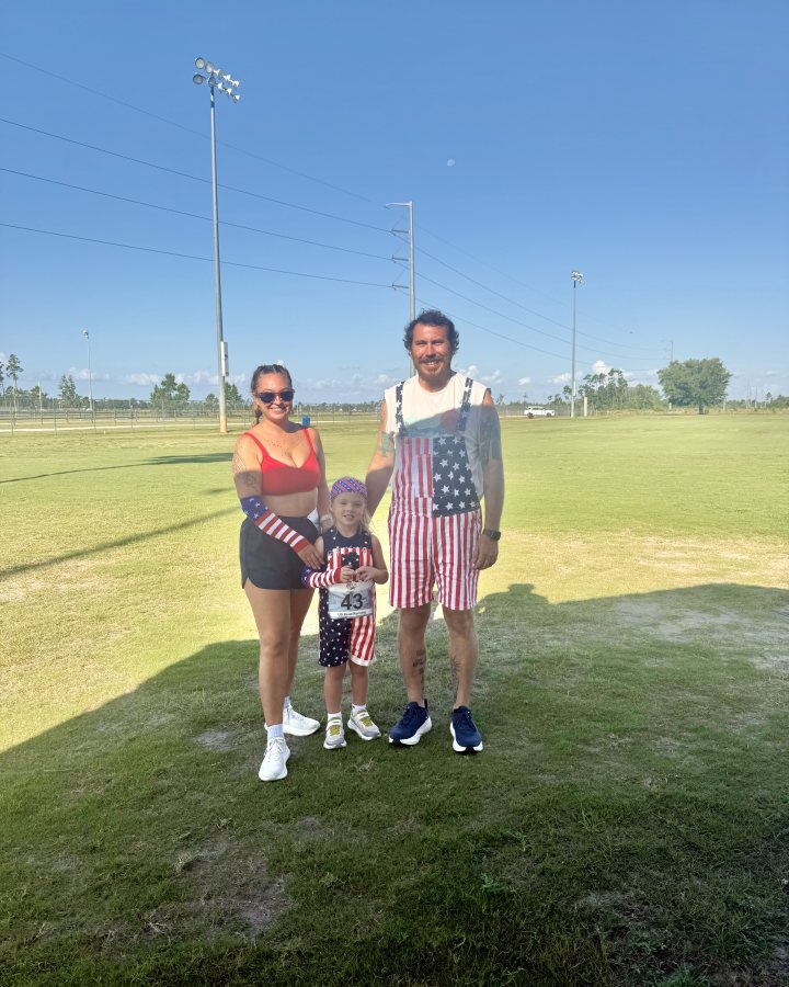 Alexis Duncan at Eagle 5K, & 10K at Panama City, FL (27) - 07/04/2026 after earning Best Costume