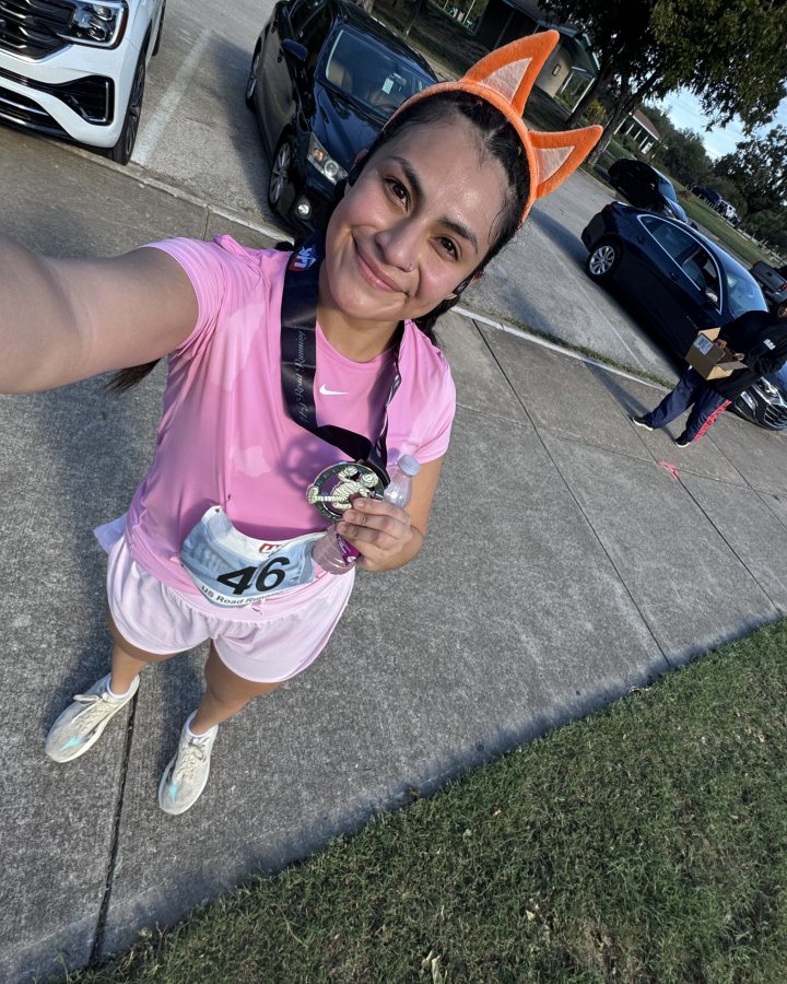 Jaqueline Vass at Haunted 5K, 10K, & 13.1M at Austin, TX (42) - 10/17/2026 after earning 3rd FEMALE Overall